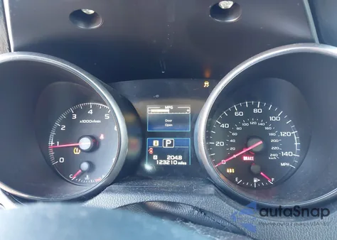 2018 Subaru Outback 2.5I z USA, uszkodzony, nr VIN 4S4BSAAC2J3250269